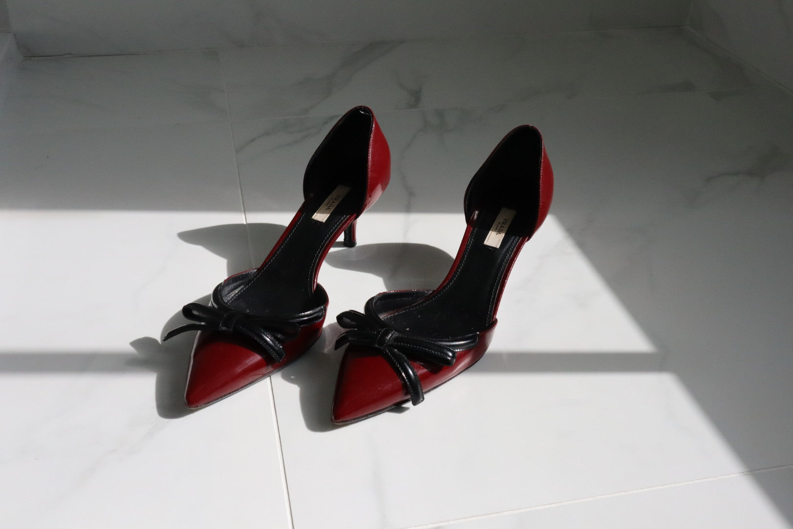 Doorlaatbaarheid Uitvoeren Mart Vintage Prada heels (41) – Theragrefinery